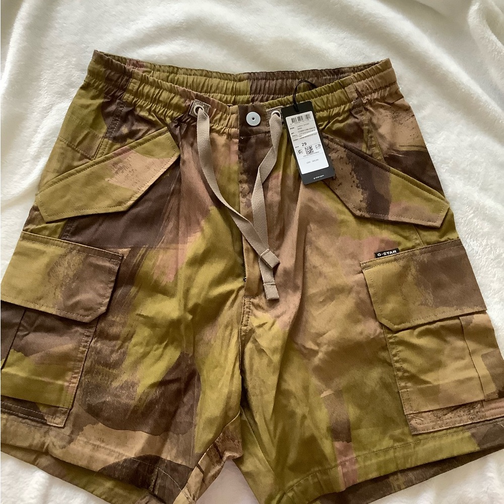 G-Star Women's Green and Brown Cargo Shorts